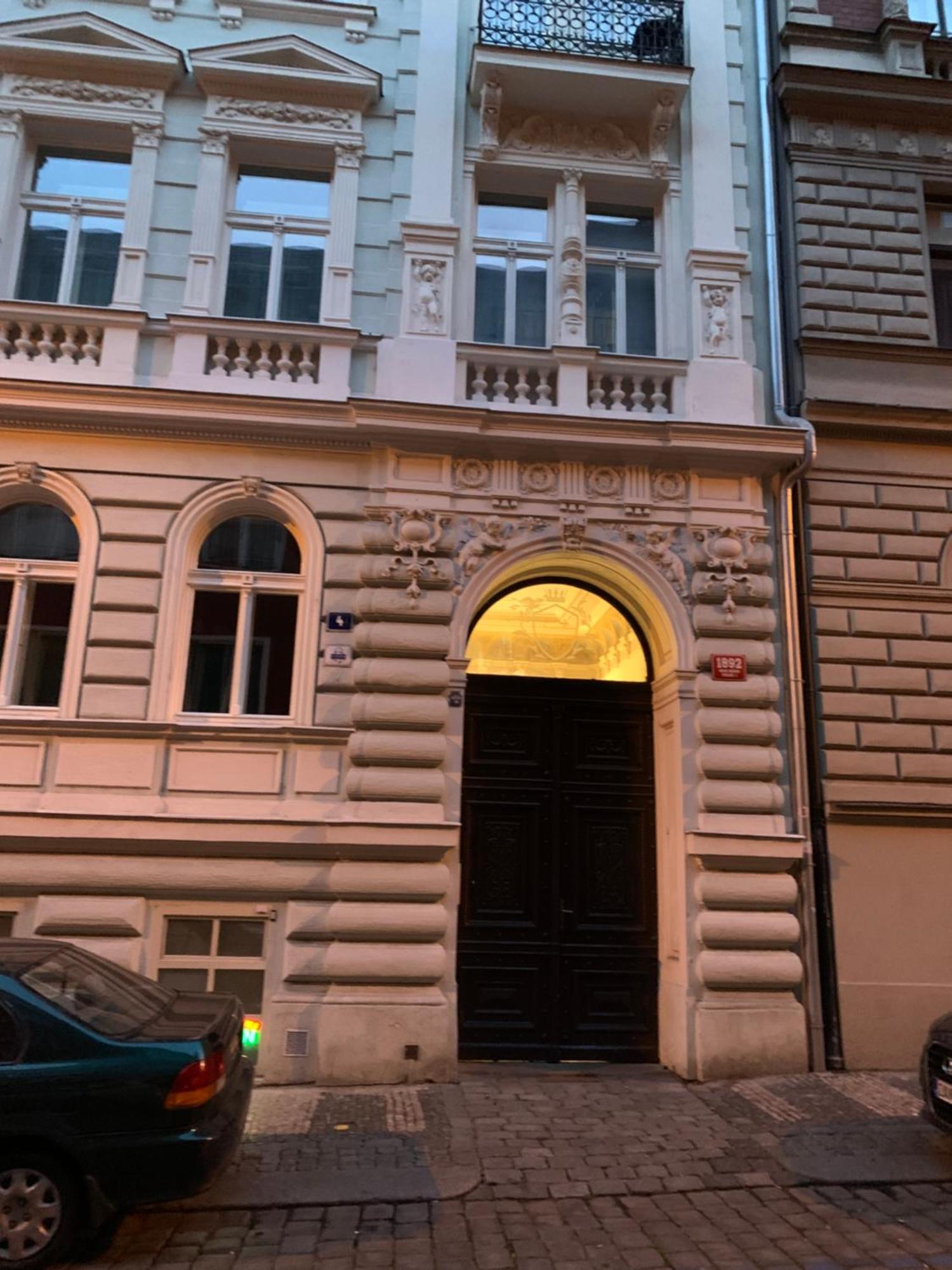 Charles Square Prague Apartment Exterior photo